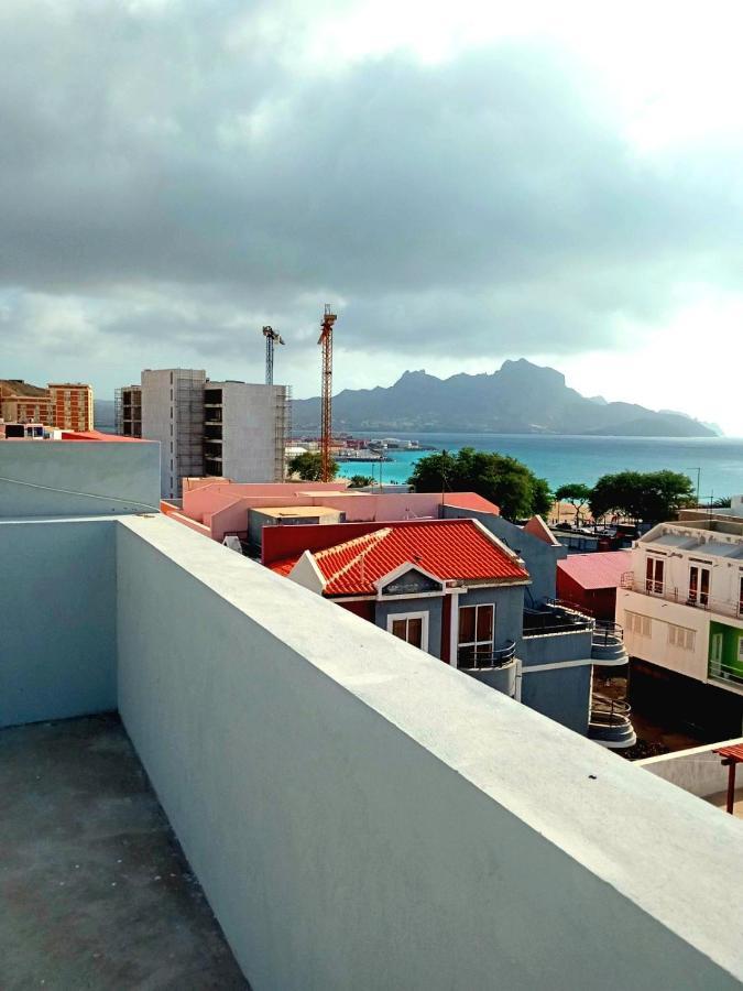 Apartamentos Beira-Mar Mindelo Eksteriør billede